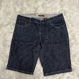 Zana Di Premium Women’s blue Stretch Denim Long Shorts Size 13